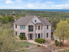 408 Saddlehorn Dr in Dripping Springs, TX - Building Photo - Building Photo