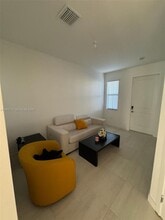 141 Northeast 13th Terrace in Homestead, FL - Building Photo - Building Photo