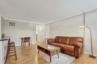 1151 N Marion St, Unit 102 in Denver, CO - Foto de edificio - Building Photo