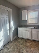 8833 Pinehurst St in Detroit, MI - Building Photo - Building Photo