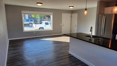 1414 Keller Ave in Richland, WA - Building Photo - Building Photo