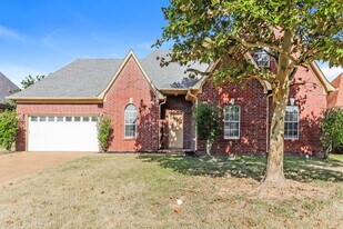 9064 Kyle Duran Ln in Olive Branch, MS - Building Photo