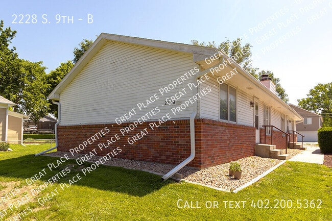 2228 S 9th St in Lincoln, NE - Building Photo - Building Photo