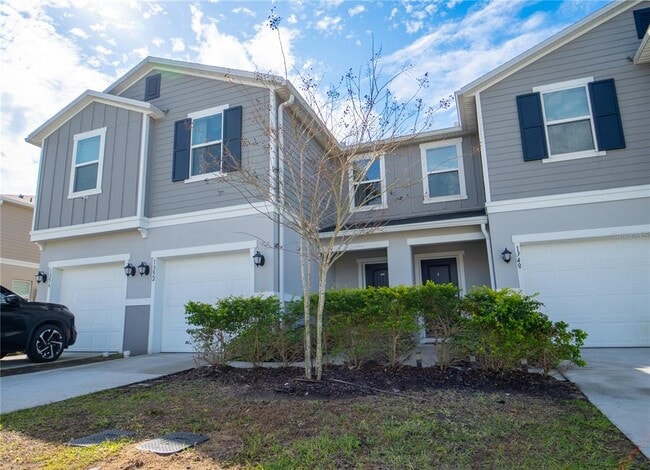 1352 Mirabella Cir in Davenport, FL - Building Photo - Building Photo