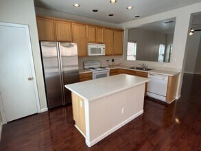 18529 W Mariposa Dr in Surprise, AZ - Building Photo - Building Photo