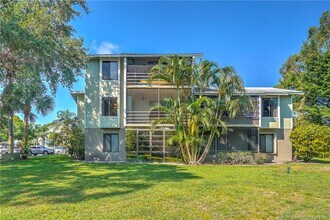 800 NW Fork Rd in Stuart, FL - Building Photo - Building Photo