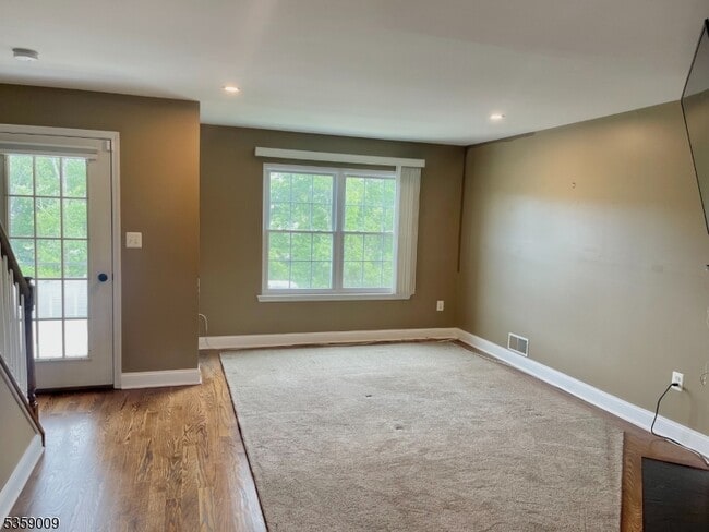 property at 302 Mercer Ct