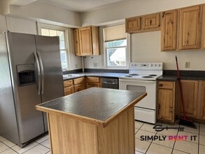 315 Hayward Ave in Ames, IA - Building Photo - Building Photo