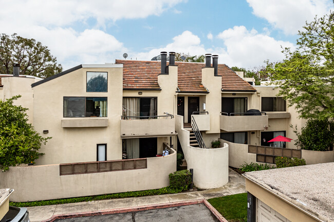 13104 Glen Ct in Chino Hills, CA - Building Photo - Building Photo