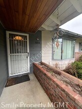 16834 NE Pacific Dr in Portland, OR - Building Photo - Building Photo