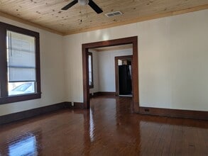 2202 Magnolia St in Texarkana, TX - Building Photo - Building Photo