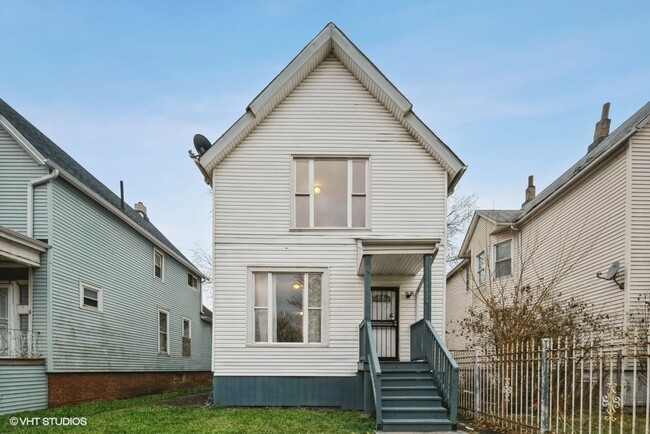 property at 7124 S Lowe Ave
