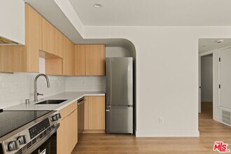 2669 Benedict St in Los Angeles, CA - Building Photo - Building Photo