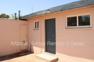 1448 E Blacklidge Dr in Tucson, AZ - Building Photo - Building Photo