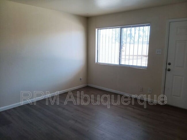 340 Pennsylvania St NE in Albuquerque, NM - Building Photo - Building Photo