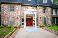 355 N Post Oak Ln photo'