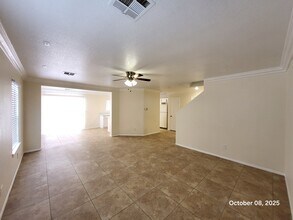9986 Shallot Ct in Las Vegas, NV - Foto de edificio - Building Photo