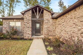 30 Chesapeake Dr in Austin, AR - Building Photo - Building Photo