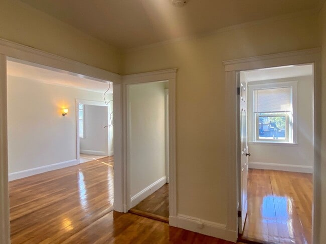 1858 Commonwealth Ave in Boston, MA - Building Photo - Building Photo