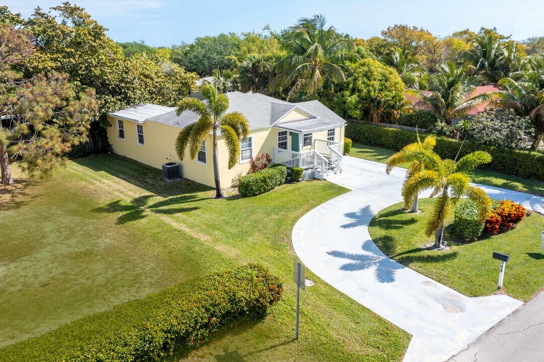 269 NE 16th St in Delray Beach, FL - Building Photo