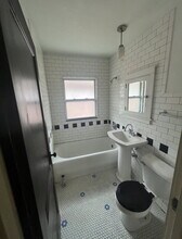 1137 44th St in Des Moines, IA - Building Photo - Building Photo