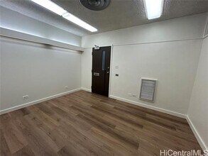 1109 12th Ave in Honolulu, HI - Building Photo - Building Photo