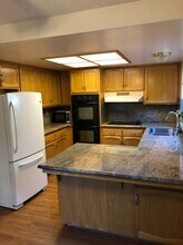1100 Limeridge Dr in Concord, CA - Building Photo - Building Photo
