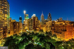 1830 Rittenhouse Square in Philadelphia, PA - Building Photo