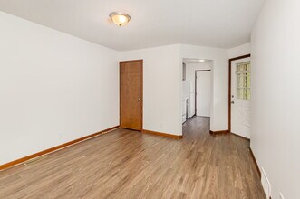414 Lemke St in Midland, MI - Building Photo - Building Photo