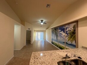 706 SE 4th Terrace in Cape Coral, FL - Building Photo - Building Photo