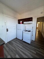 97 Market St, Unit 10 in Paterson, NJ - Building Photo