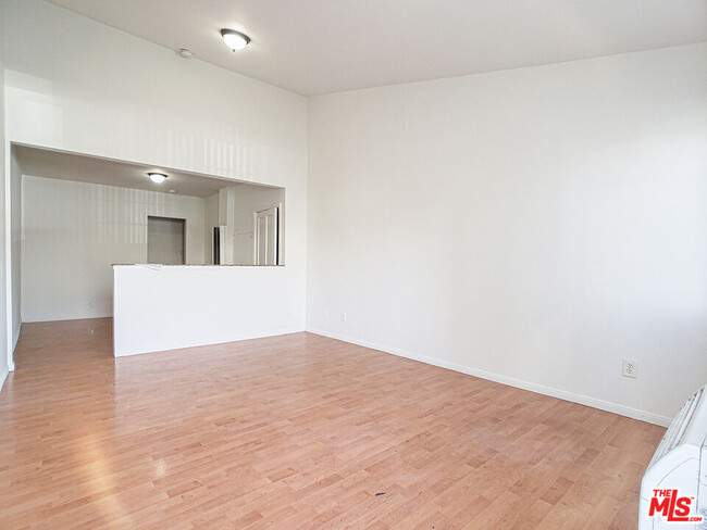 property at 3290 San Marino St
