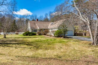65 Eben Hill Rd in Yarmouth, ME - Building Photo - Building Photo