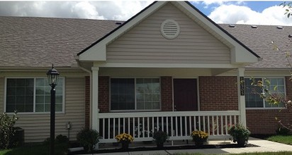 The Apartments at Eastern Woods in Findlay, OH - Building Photo - Building Photo