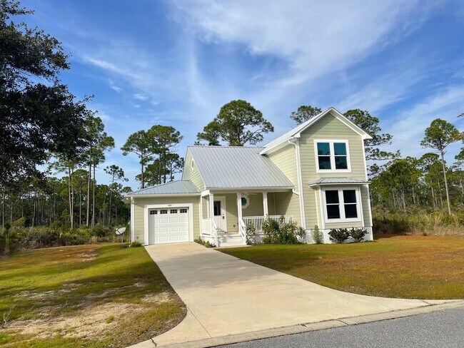 143 Reef Dr in Port St. Joe, FL - Building Photo - Building Photo