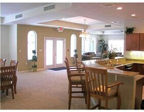 642 Wells Ct in Clearwater, FL - Building Photo - Building Photo