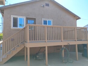 1217 Lowell St in Seaside, CA - Building Photo - Building Photo