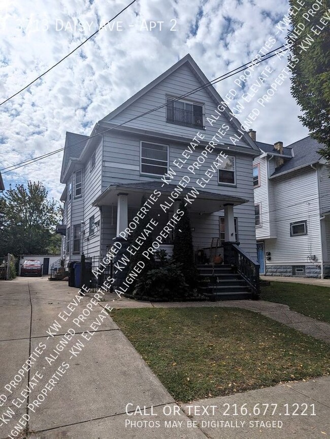 property at 3713 Daisy Ave