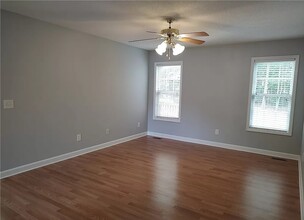 2708 Millstone Ct in Sanford, NC - Building Photo - Building Photo