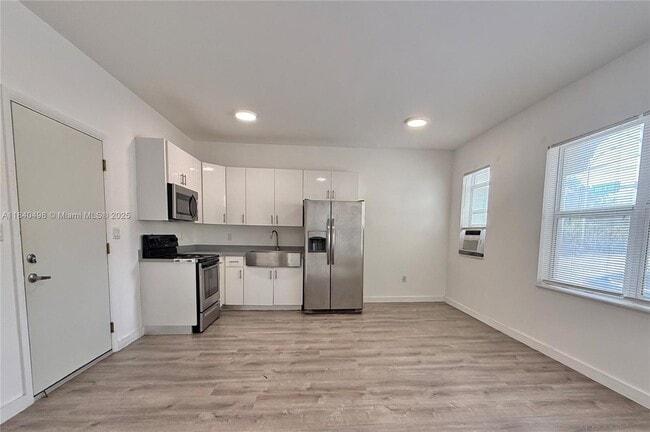 property at 402 NW 12th Ave
