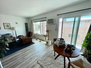 2645 28th St in Santa Monica, CA - Building Photo - Building Photo