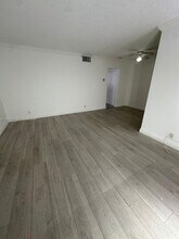 2008 Jackson St in Hollywood, FL - Foto de edificio - Building Photo