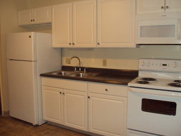 1300 Ponce de Leon
