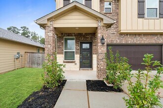 7051 Silverleaf Oak St in Conroe, TX - Building Photo - Building Photo