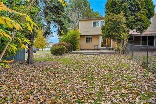 1 Apollo Dr in Buffalo, NY - Building Photo