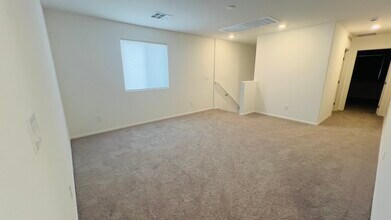 9527 Victory Wings St in Las Vegas, NV - Building Photo - Building Photo