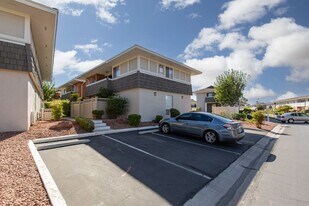 753 Oakmont Ave in Las Vegas, NV - Building Photo
