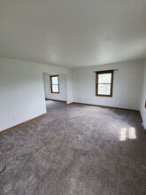 N93W27616 Quail Holw Ct in Hartland, WI - Building Photo - Building Photo