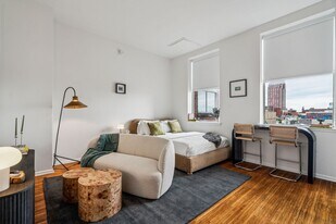 Way Rittenhouse in Philadelphia, PA - Building Photo