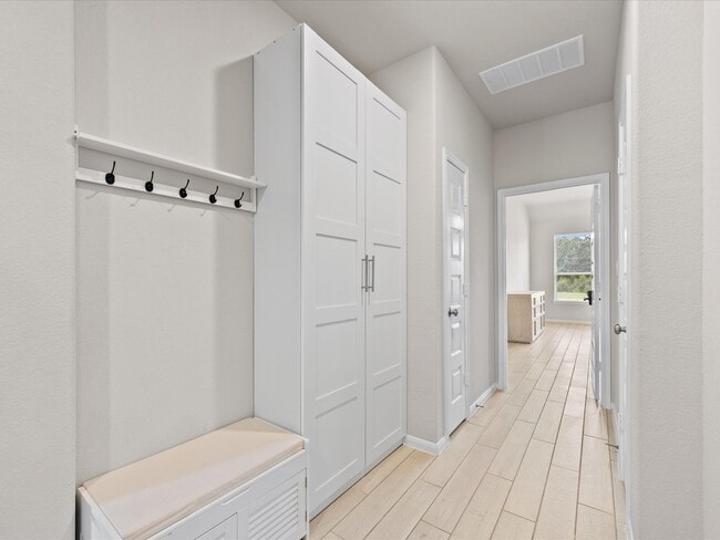 property at 262 Peninsula Pt Dr